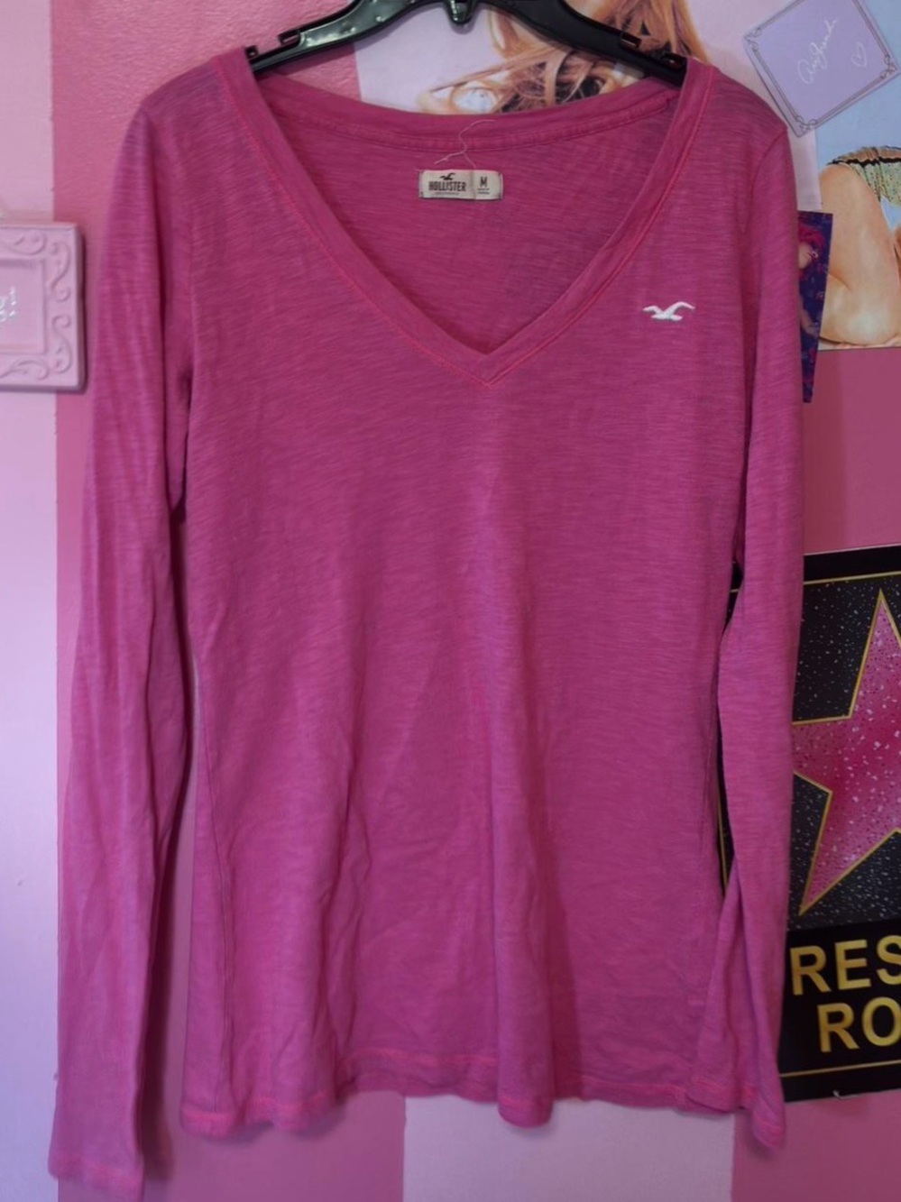 Hollister Women's Fuchsia V-Neck Long Sleeve Tee